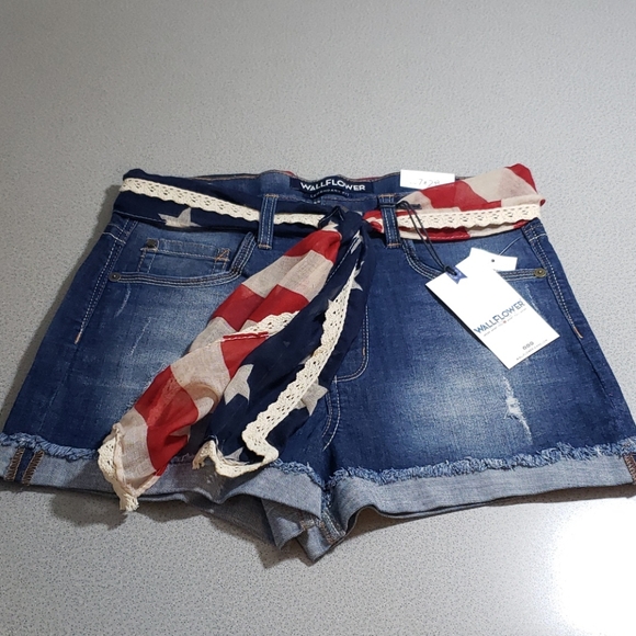 Wallflower Pants - 🆕️ Wallflower High Rise Shorty Short